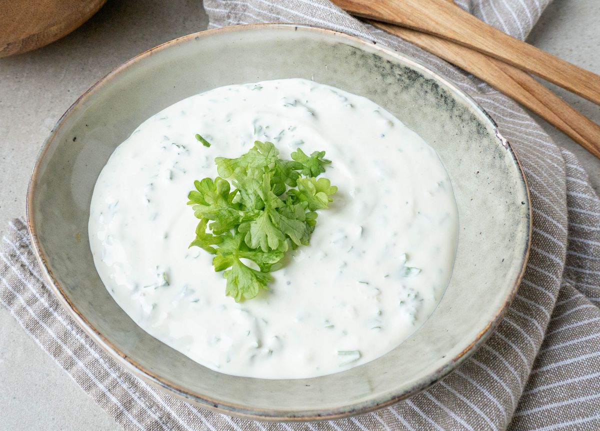 recette-de-vinaigrette-a-la-creme-fraiche